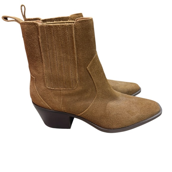 NWOT. Crown Vintage Brown Suede Ankle Boots - Picture 1 of 3